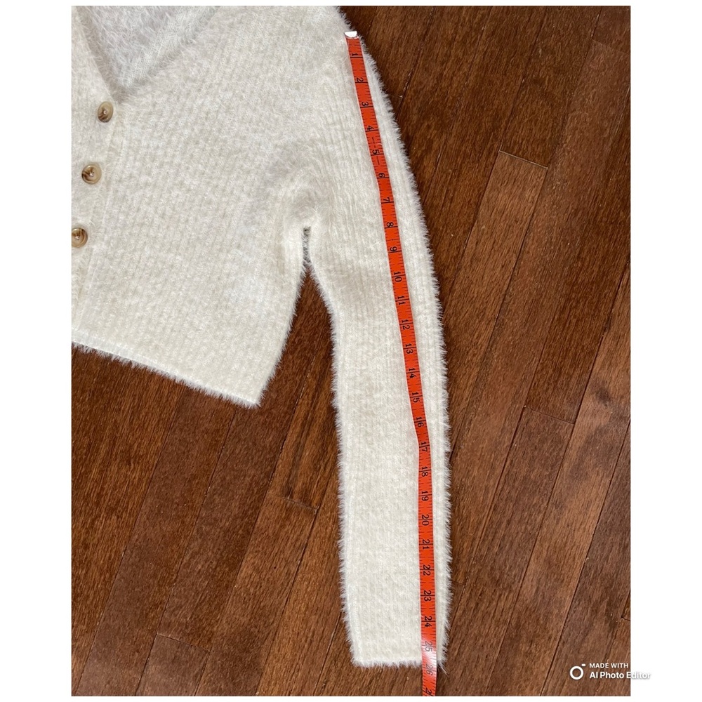 Francesca's Off White Fuzzy Cardigan - Picture 6 of 7